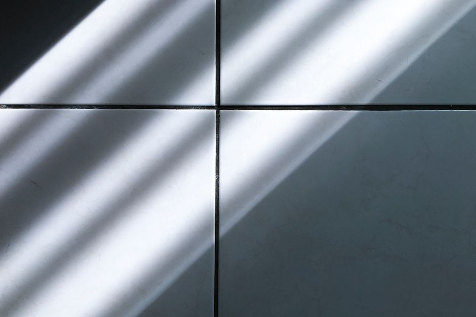 T&eacute;l&eacute;m&egrave;tre laser niveau laser en croix & lignes